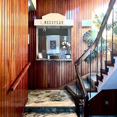 トーレス・ヴェドラス Residencial Modernaホステル エクステリア 写真